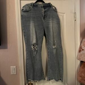 Risen jeans 2x boyfriend fit distressed jeans